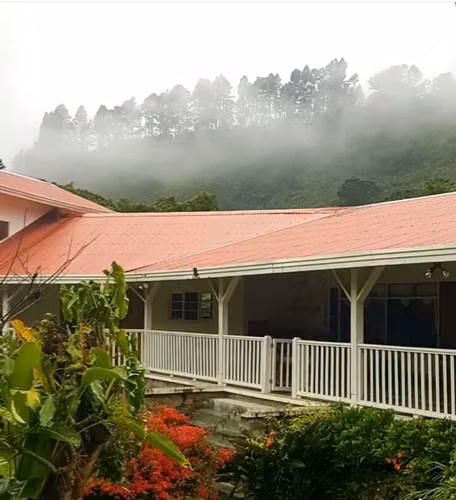 Casa Romero, arquitectura tradicional,  amplio reparto y jardines - Imagen 2