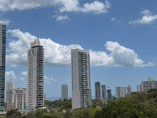 2Rec 2Baños | 2 est. |Remodelado| 60 m²