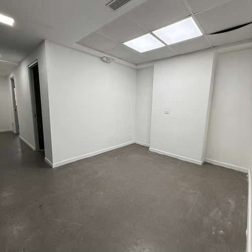 ALQUILER DE LOCAL COMERCIAL EN MARBELLA, PLANTA BAJA - Imagen 8