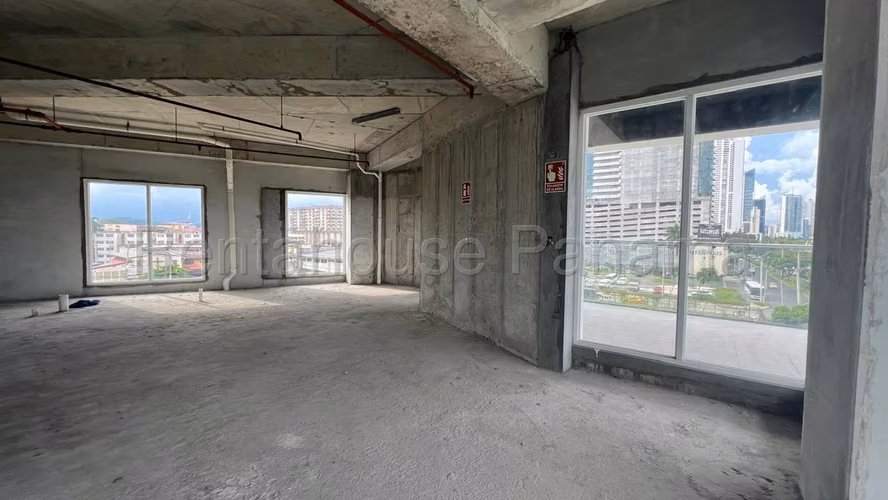 Locales Comerciales en Alquiler | The Sands Mall | Avenida Balboa MR27-355