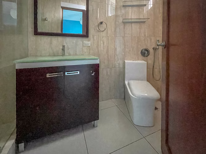 Apartamento de 3 habitaciones con vista al mar en Allure at the Park a pasos de Ave Balboa