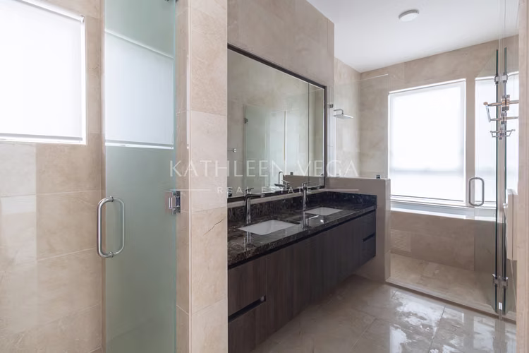 Apartamento de 4 habitaciones con excelentes acabados en PH Aria Costa del Este - Imagen 12