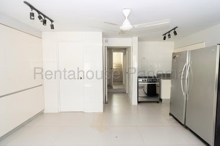 Se Vende Casa en La Alameda MDV27-338