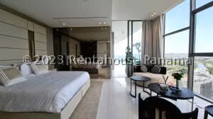 Venta de Apartamento con 394m2 en Santa Maria PH La Maison By Fendi 26-4809SR