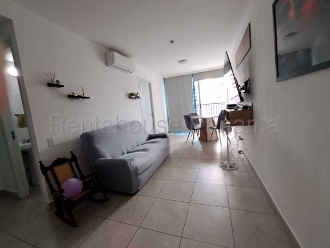 Apartamento en Venta en Carrasquilla RJ
