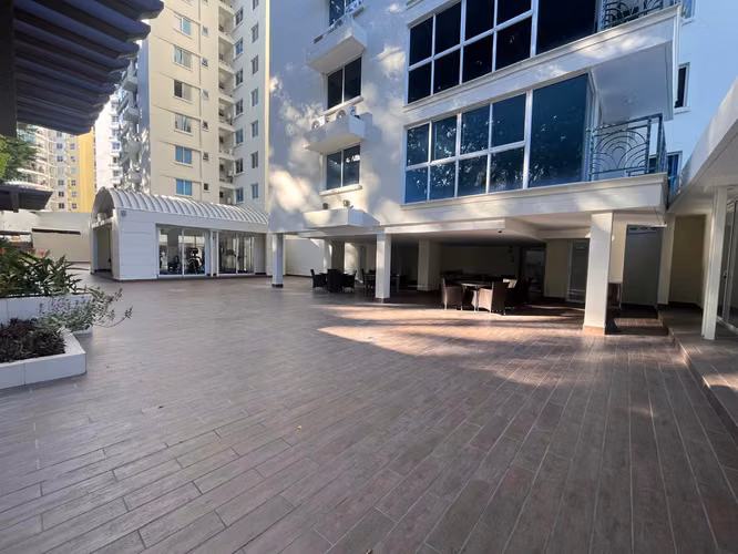 VENDO APARTAMENTO EN EDISON PARK, 3 RECAMARAS, 96M2, CON AREA SOCIAL.