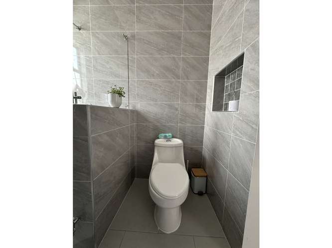 VENDO APTOS MODERNOS EN CONDADO GARDENS - Imagen 17
