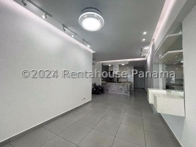 Venta de Apartamento en Avenida Balboa Ph Element NS