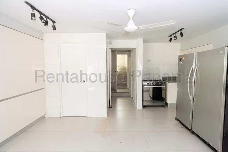 Venta de Casa en La Alameda NS