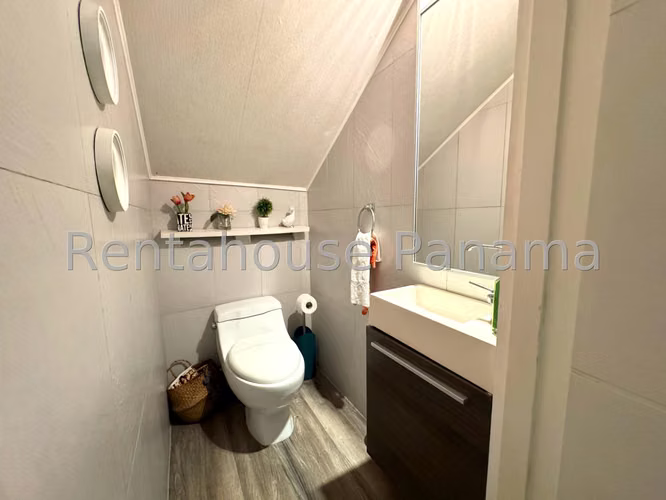 Venta de Casa en La Alameda NS