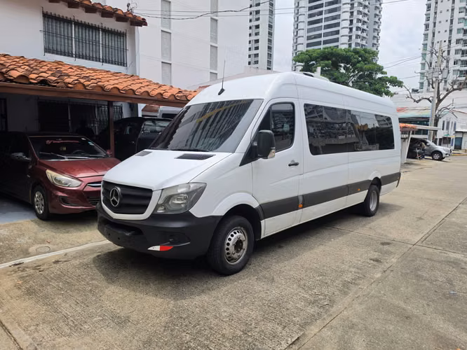 Mercedes Benz SPRINTER 515 CDI 2019 EXCELENTE CONDICIONES
