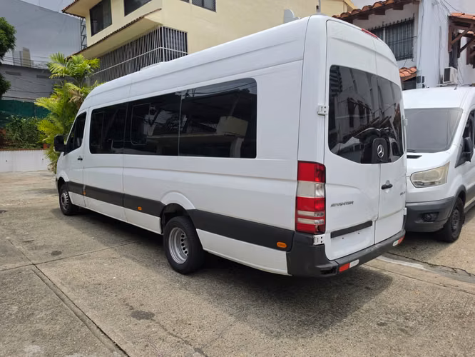 Mercedes Benz SPRINTER 515 CDI 2019 EXCELENTE CONDICIONES