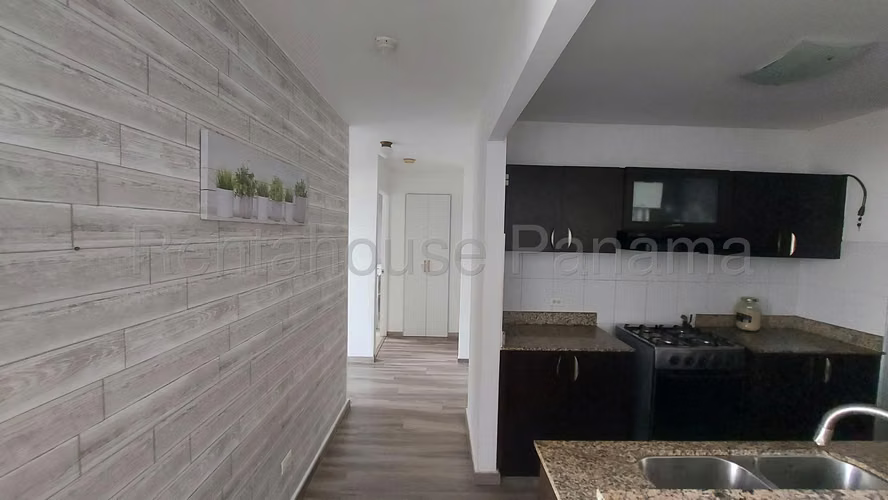 Vive cerca de todo: Apartamento céntrico en Obarrio 27PPM335