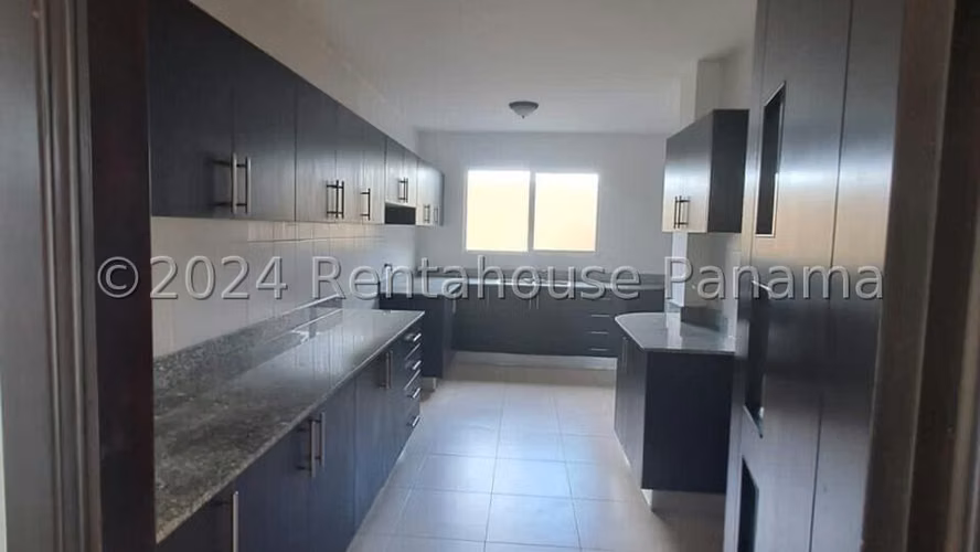 Hermosa Casa en Venta en Brisas del Golf 24PPM7965