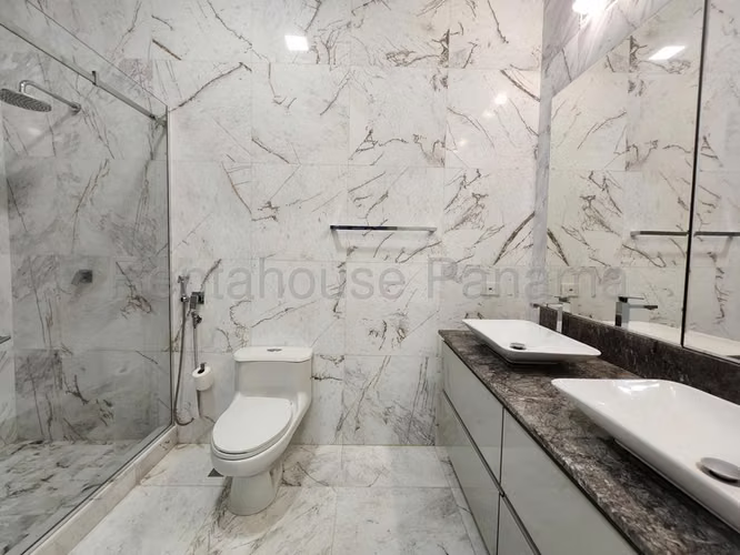 Apartamento en Alquiler en Costa del Este JG
