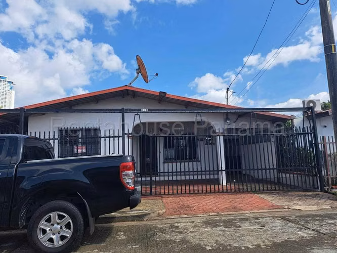 Casa en Venta en Chanis JG