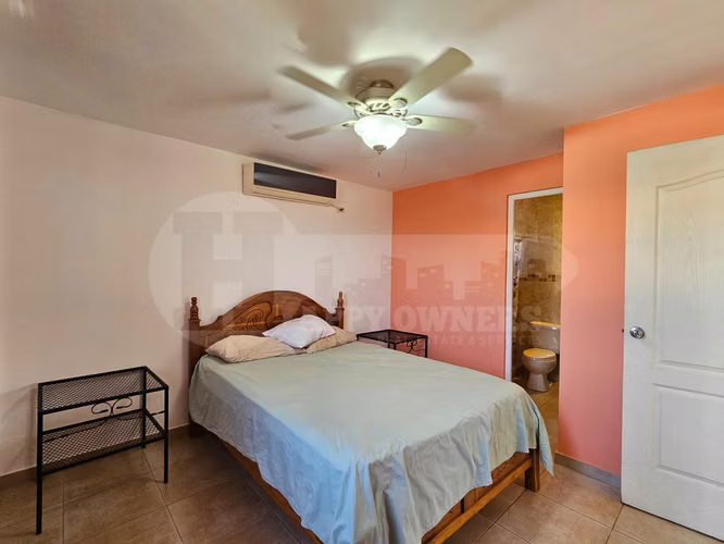 Venta de casa en Villas del golf, Chitré. MB