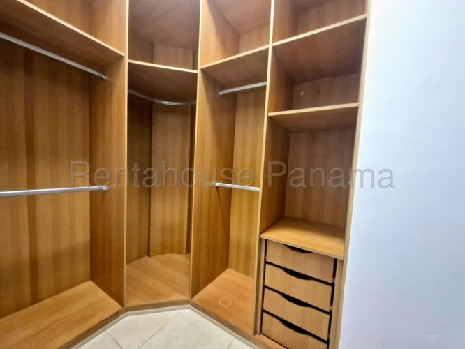 Apartamento en Alquiler en Punta Pacifica 27*296Mfk