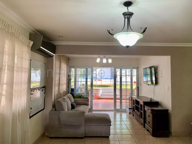 Casa en Alquiler en Hato Pintado 26LDC6837