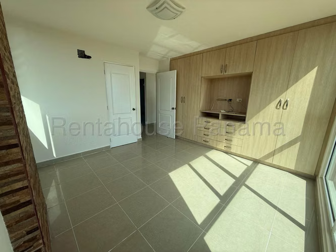 Venta de apartamento en Ph Creta 26MVCH8801