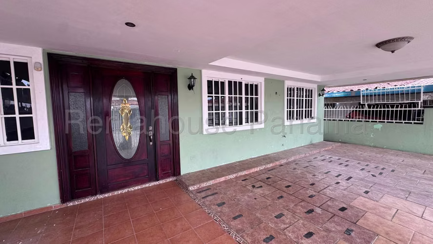 Casa en Venta en Chanis, Altos del Romeral. 23LDC7378