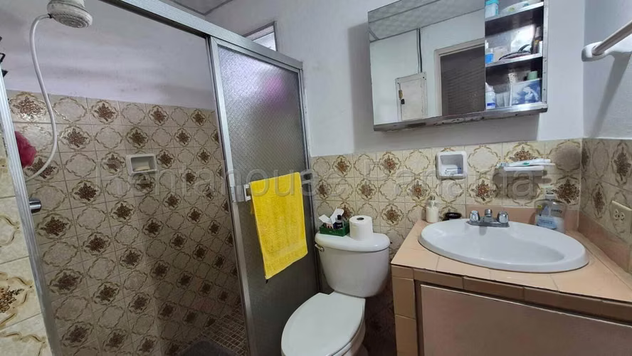 Casa en Venta en Villa de las Fuentes 27LDC334
