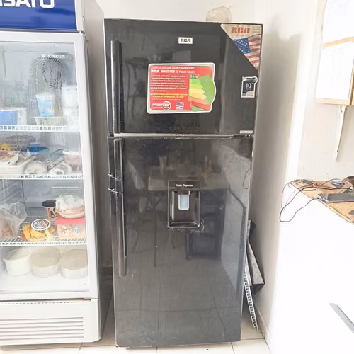 Refrigeradora 19 inverter (Detalle: No congela) - $125 Negociable