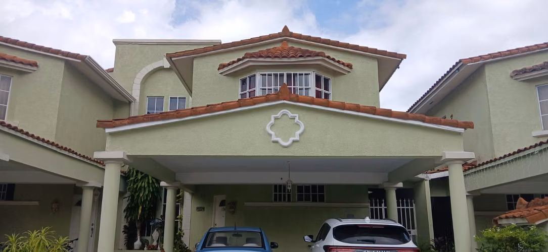 DÚPLEX EN VENTA | ALBROOK GARDENS