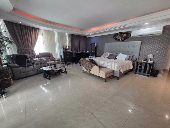 Apartamento Amoblado en  Alquiler en Bayside Tower  Punta Paitilla CIG259739