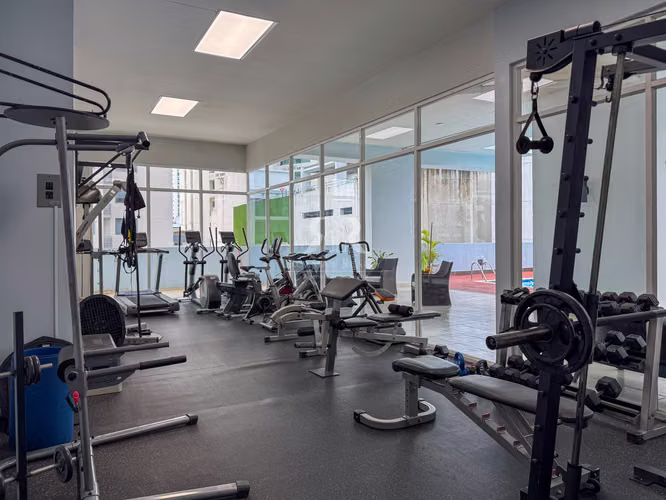 Apartamento amoblado en Bella Vista PH Blue Park
