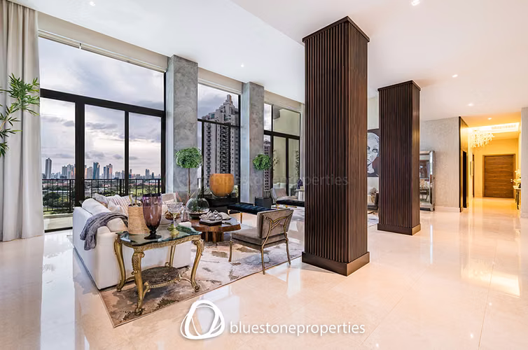 Santa Maria – Vista al Golf – 1,100mts2 – 4,300,000