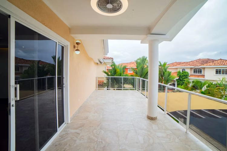 Casa Familiar de Lujo en Ciudad de Panamá, Panamá