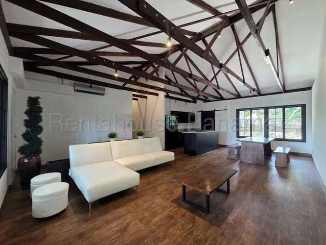 Casa Parcialmente Amoblada en Venta Balboa, CIG263867