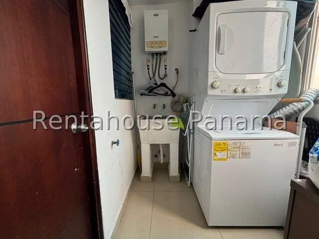 Venta de apartamento en Obarrio AK