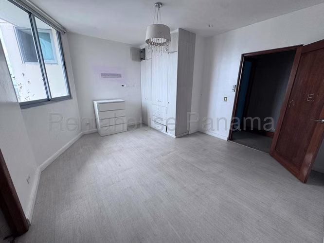 Venta de apartamento en Bellavista AK - Imagen 12