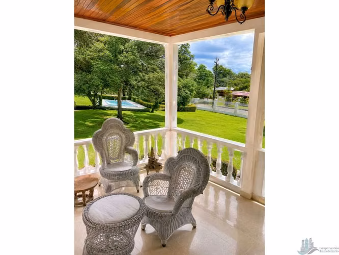 VENTA CASA EN DAVID DE 5150M2 HERMOSA COLONIAL TERRONAL