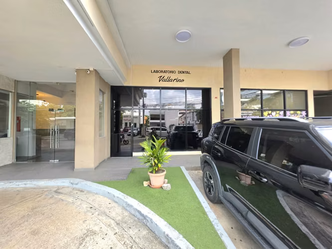 ALQUILER DE LOCAL A PIE DE CALLE  EN MARBELLA - Imagen 17