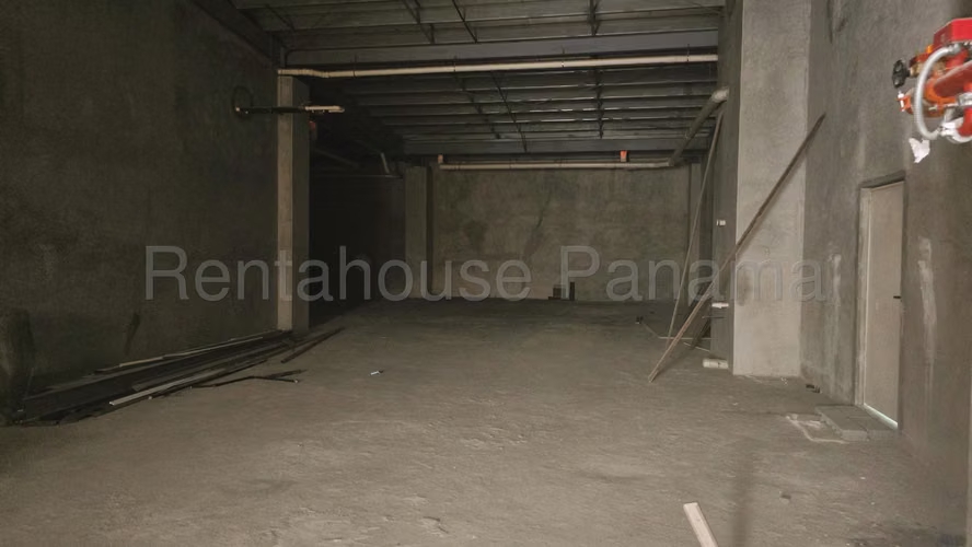 Local Comercial en Alquiler en Santa María 25EPP5281