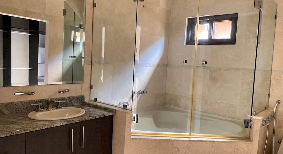 Costa Sur, Casa en alquiler  con PISCINA PRIVADA