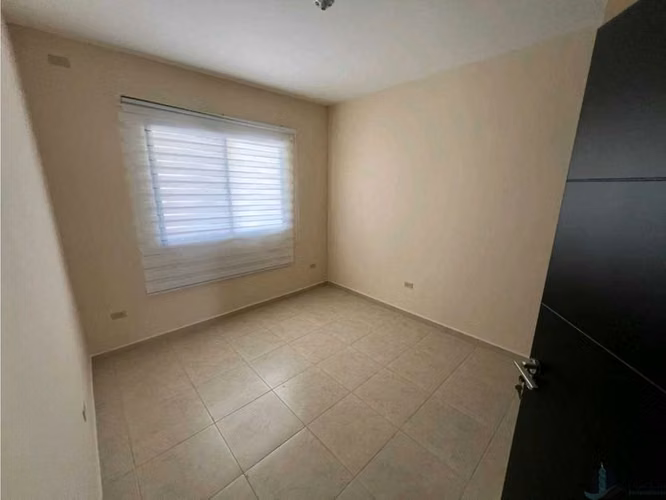 VENTA DE CASA NUEVA ALGARROBOS APLICA A INTERES PREFERENCIAL