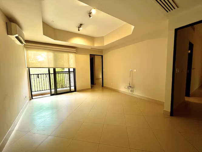 Embassy Club, Alquiler de Apartamento Con Jardín Clayton, Panamá