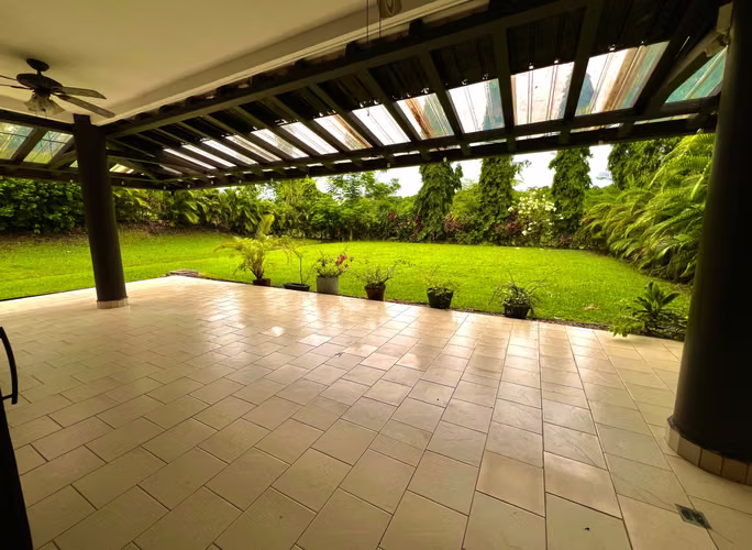 Embassy Club, Alquiler de Apartamento Con Jardín Clayton, Panamá