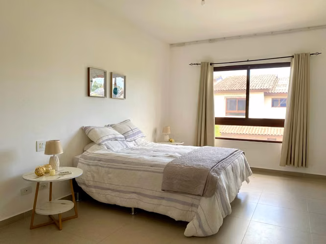 Alquilo casa en Golf Gardens, Brisas del Golf con línea blanca - Imagen 7