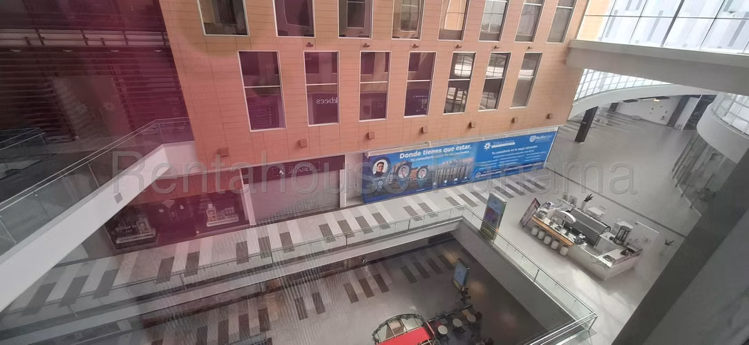 Venta de Oficinas con Ubicación Estratégica en Costa del Este 26*7356Mfk