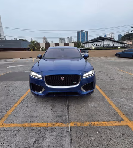 JAGUAR  F- SAPCE- 2017
