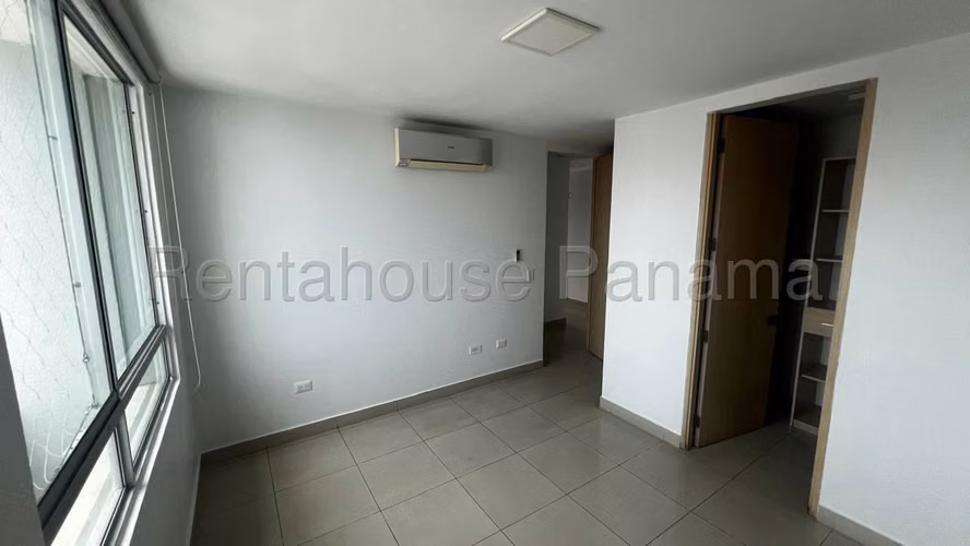 Venta de Amplio y Luminoso Apartamento en San Francisco 26*577Mfk