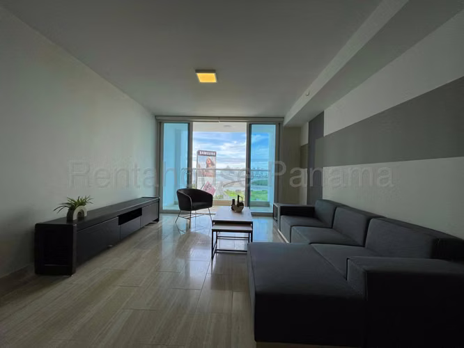 Venta de  Espectacular Apartamento Completamente Amoblado en Costa del Este 26*8975Mfk