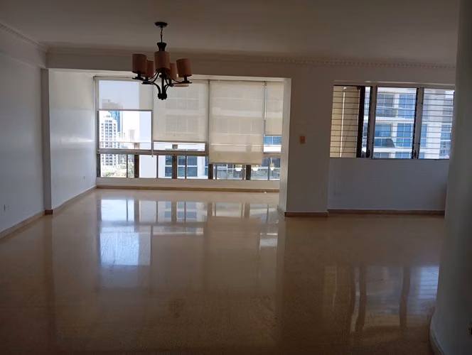 . Apartamento en El Cangrejo I 3 Rec I Vacio I Con amplios espacios - Imagen 1