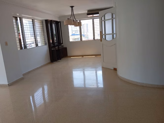 . Apartamento en El Cangrejo I 3 Rec I Vacio I Con amplios espacios - Imagen 5