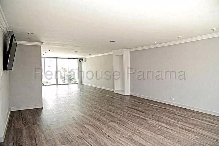 Se Vende Casa en La Alameda LA27-338